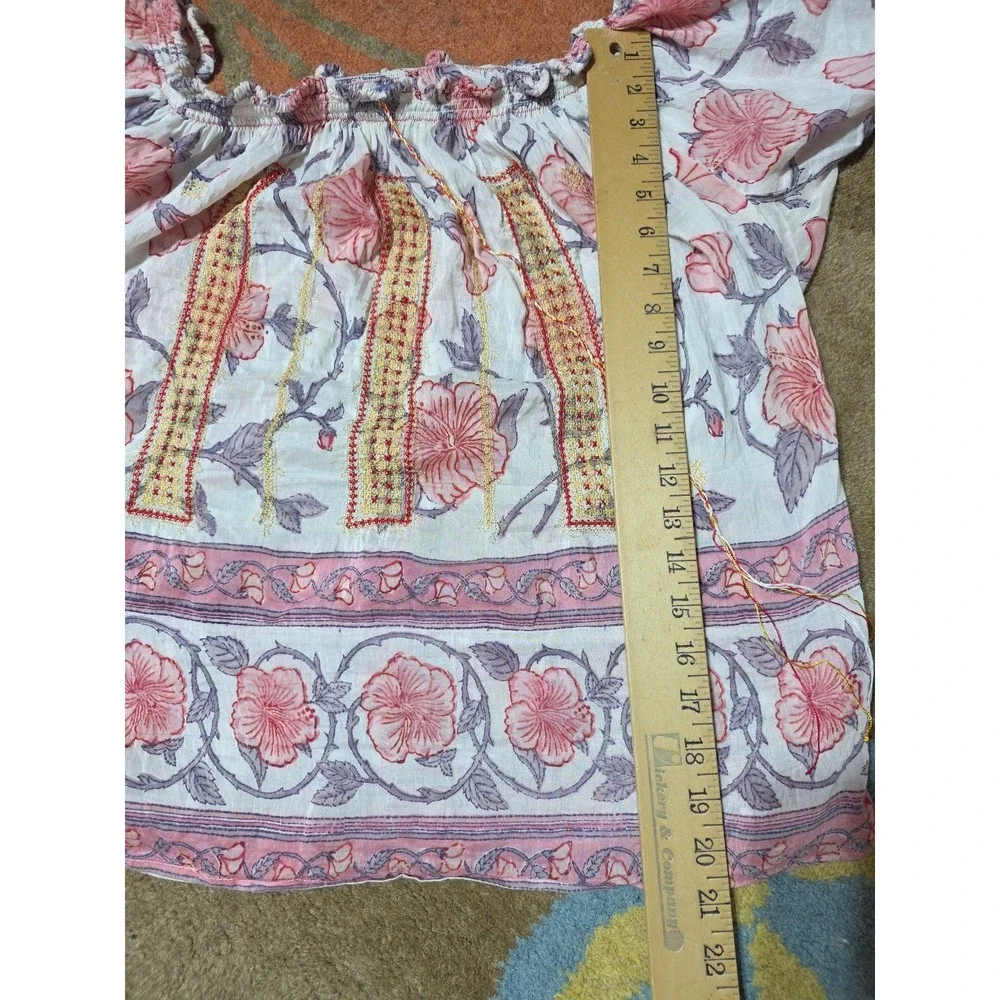 Bell by Alicia Bell Red Gold Stitching Detail Tassels‎ Tunic Top Size Small